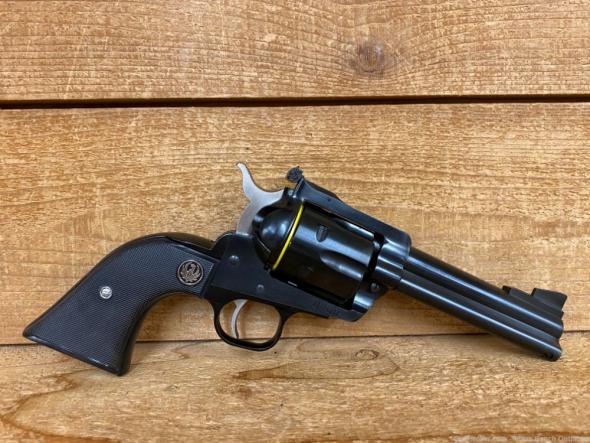 ruger blackhawk blued 357 mag 4.63" 6 rd blk rubber grip
