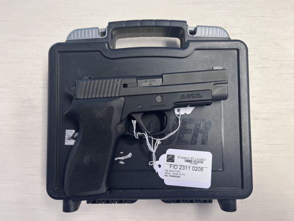 sig sauer p220 45acp semi auto 23110208 used