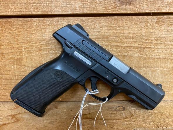 ruger sr9b 9mm in original box w/ 2 mags & loader - used