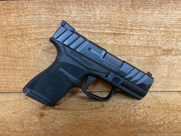 stoeger str-9mc 9mm 3 mags optic/night sights blk nib