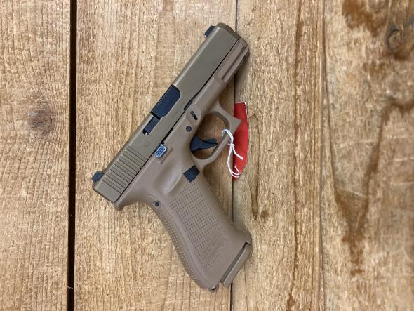nice glock 19x with bianchi holster