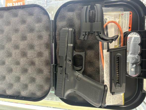 used, unfired glock 44 .22lr 25080059