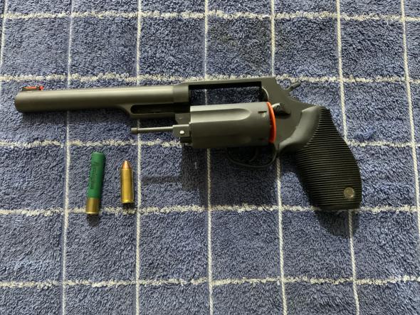 Flippan】 MEDALLON RIVOLVER Flippan】 MEDALLON RIVOLVER Revolvers for Hunting & Shooting | Top