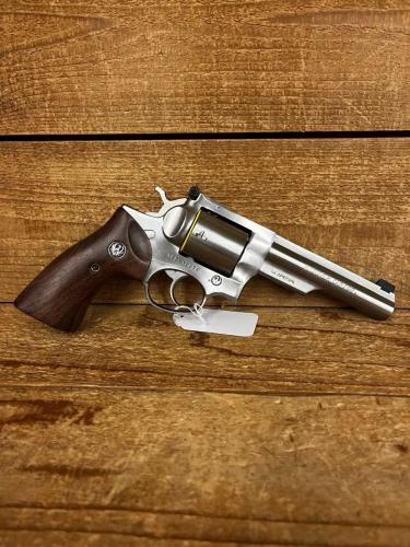 ruger gp100 .44special ss 5" walnut grip