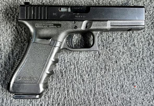 cyber monday deal! glock 22 gen4 40sw fs 15rd 1 mag