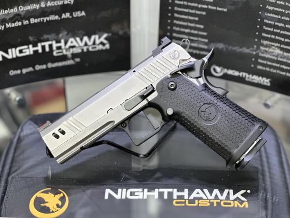 nighthawk custom bds9 commander 9mm