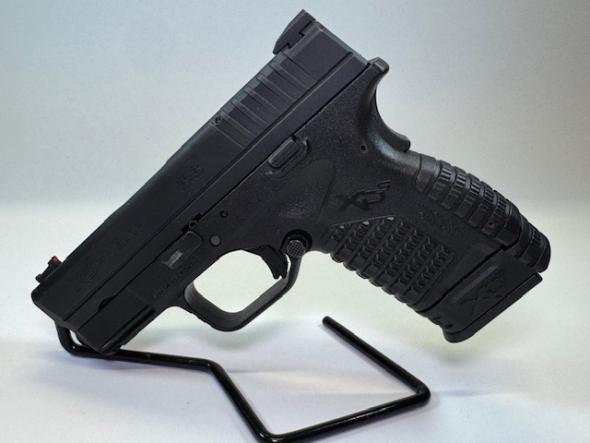 used springfield xds 45acp 6rds w/kydex conceal holster & extra mag