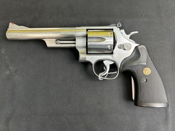 used smith & wesson model 629-1 26040442