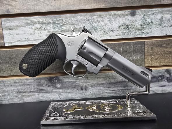 taurus model 425 .41 magnum  4" stainless 5-shot revolver