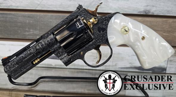 colt anaconda .44 magnum custom royal black w/ gold accents