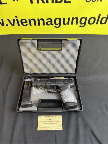 taurus pt 24/7 .40s&w 26060386